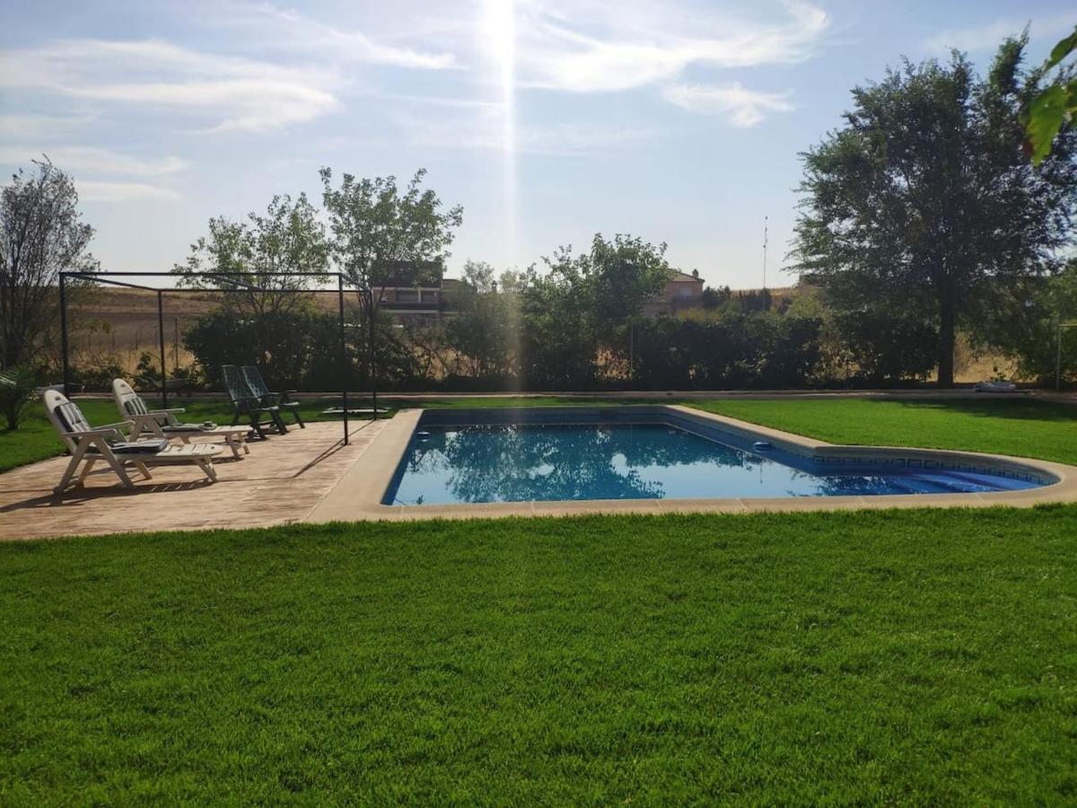 Finca Paredes Valdetorres de Jarama エクステリア 写真